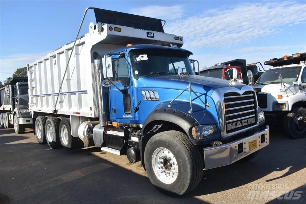 Mack GRANITE GU713 Tippbilar