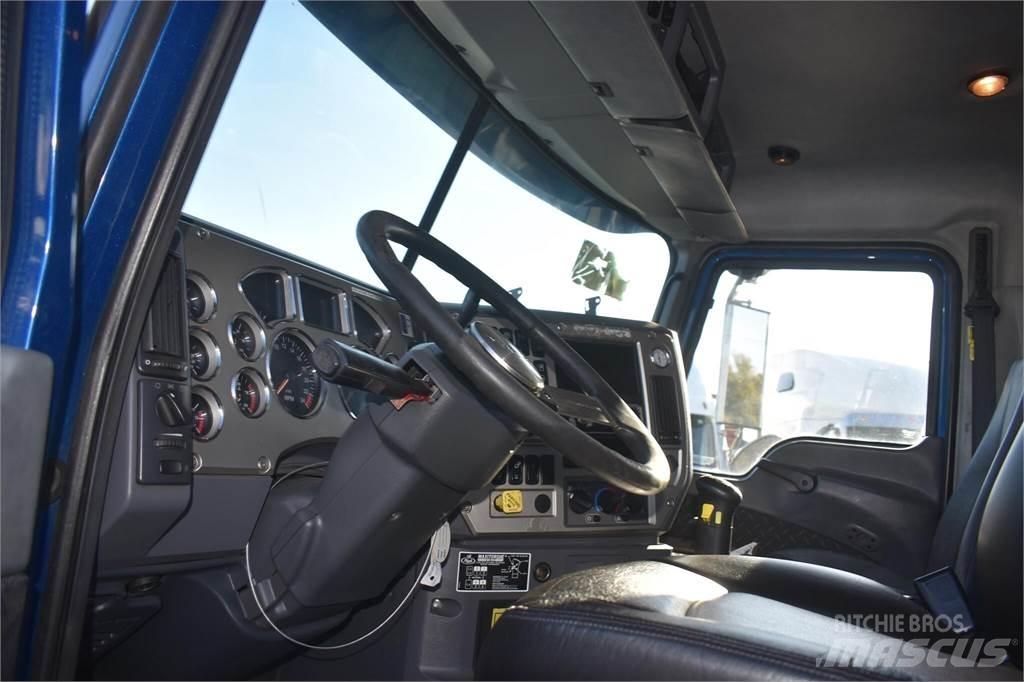 Mack GRANITE GU713 Tippbilar