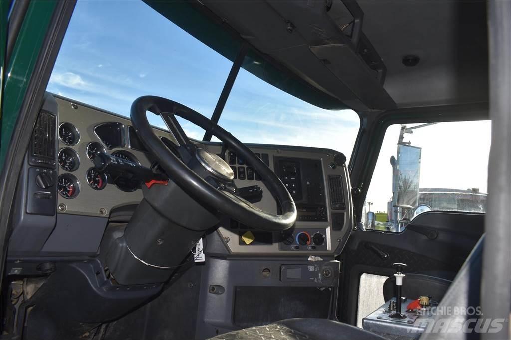 Mack GRANITE GU713 Tippbilar