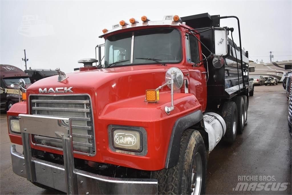 Mack RD688S Tippbilar