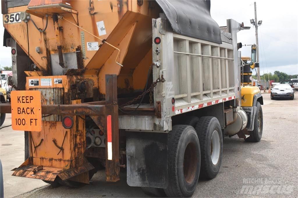 Mack RD688S Tippbilar