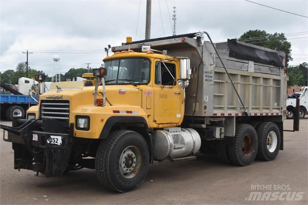 Mack RD688S Tippbilar