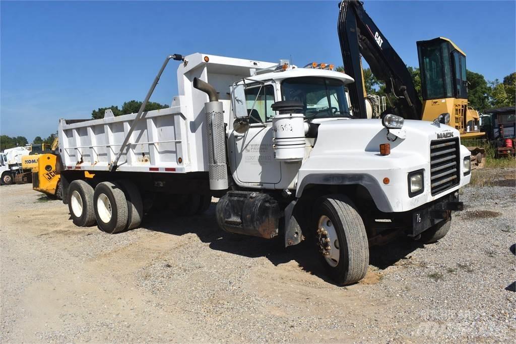 Mack RD690S Tippbilar