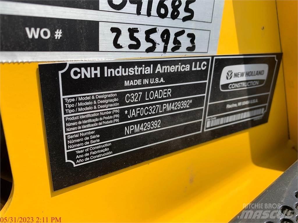 New Holland C327 Kompaktlastare