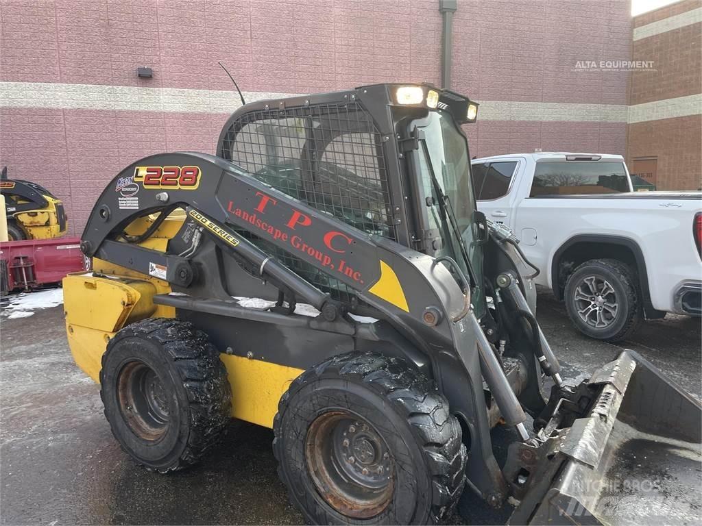 New Holland L228 Kompaktlastare