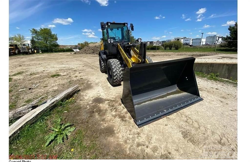 New Holland W80C Hjullastare