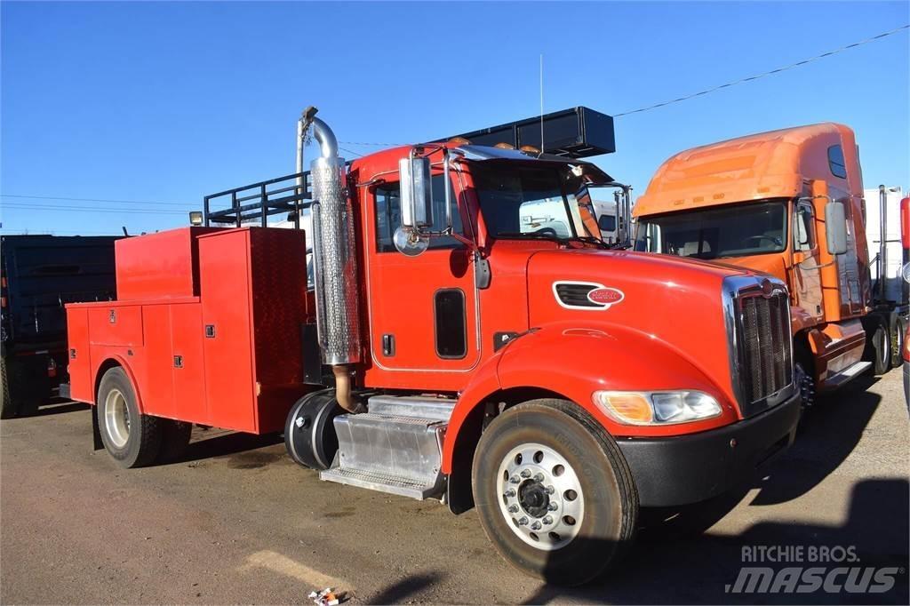 Peterbilt 337 Plogbilar