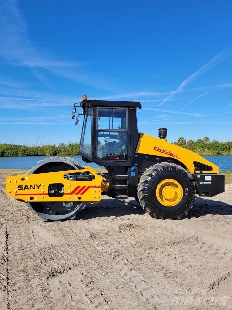 Sany SSR120C-8 Avfallspackare