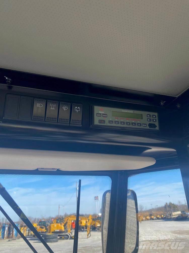 Sany SSR120C-8 Tvåvalsvältar