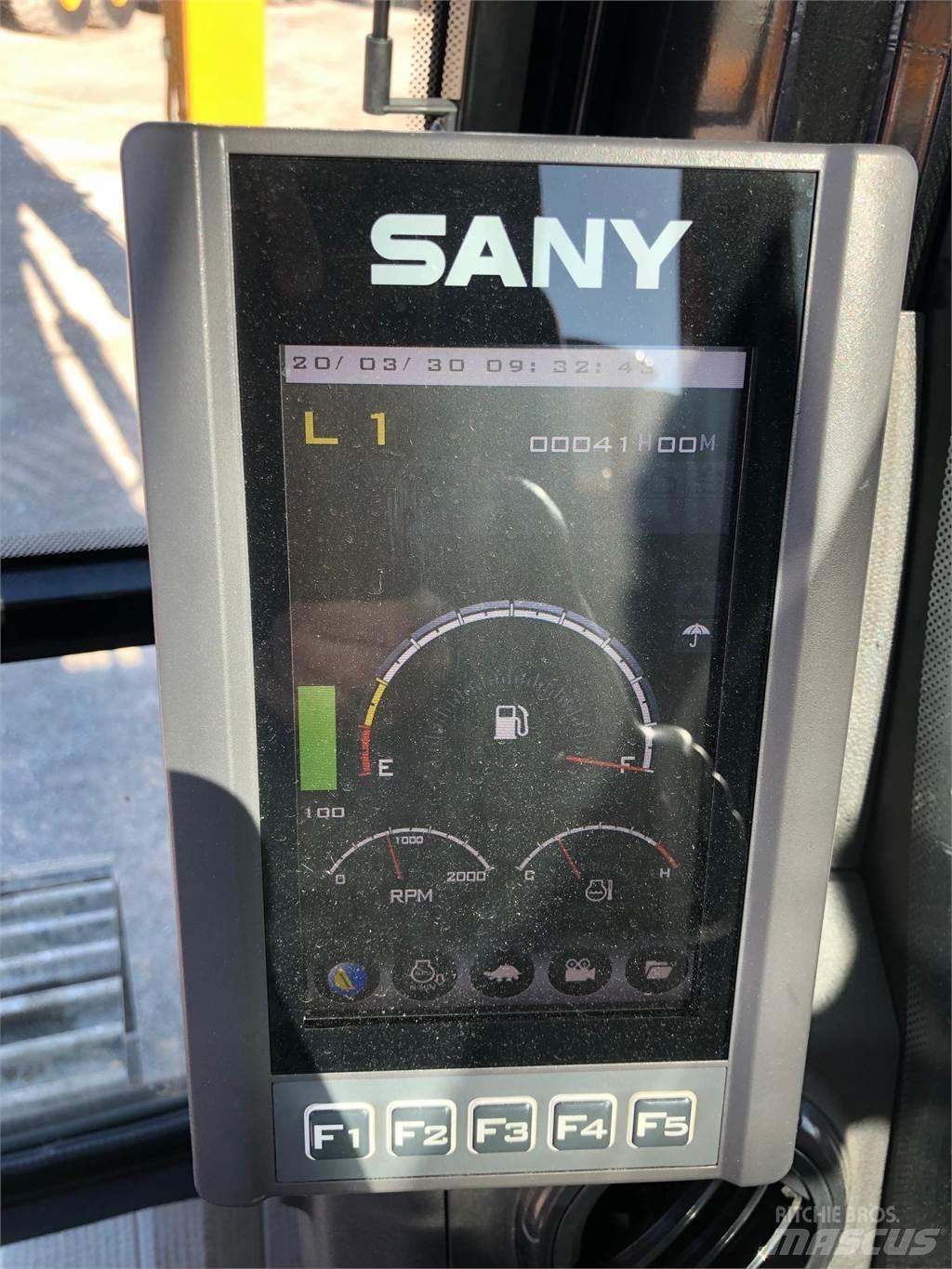 Sany SY500H Bandgrävare