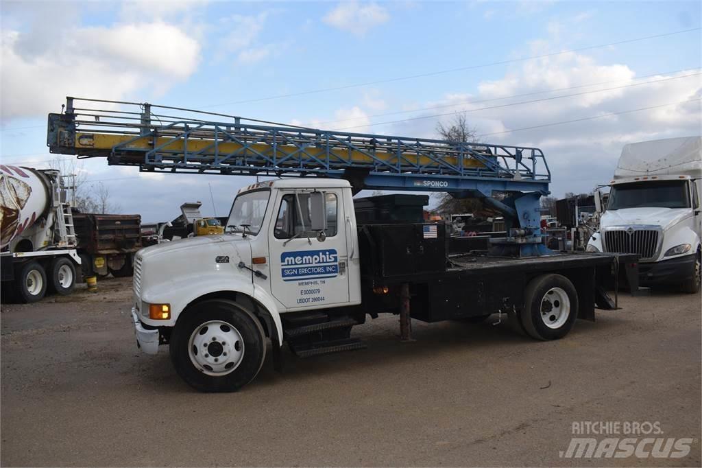  SPONCO M55 Kranbilar