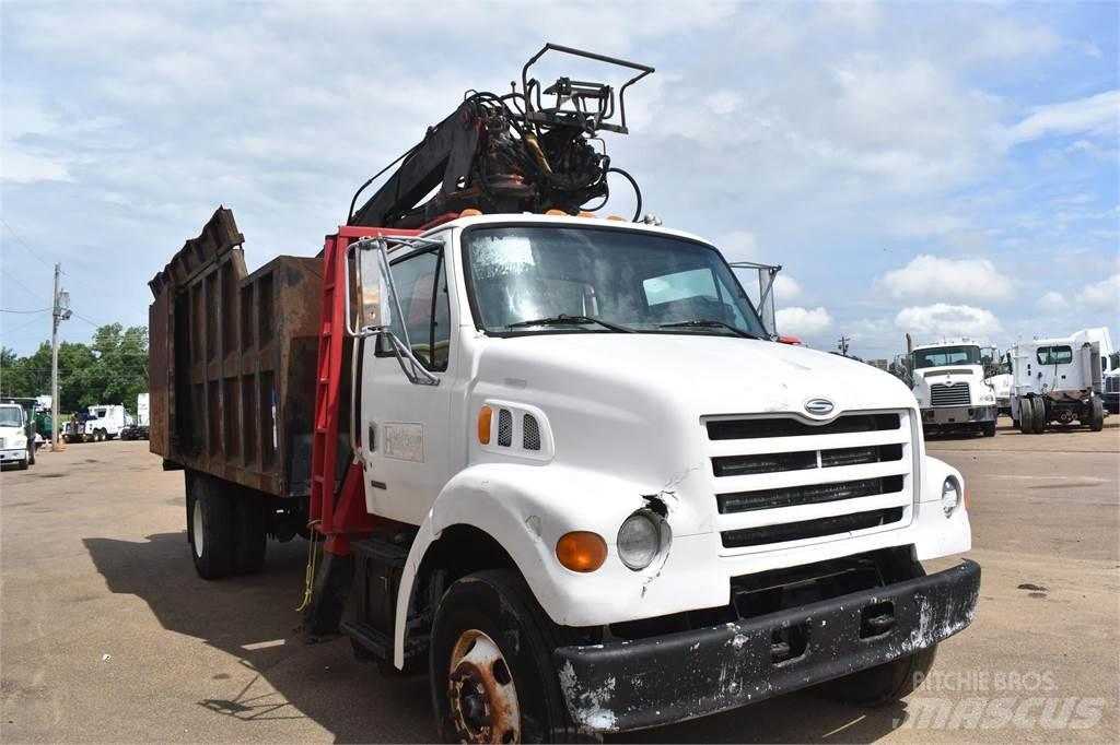 Sterling L7500 Kranbilar