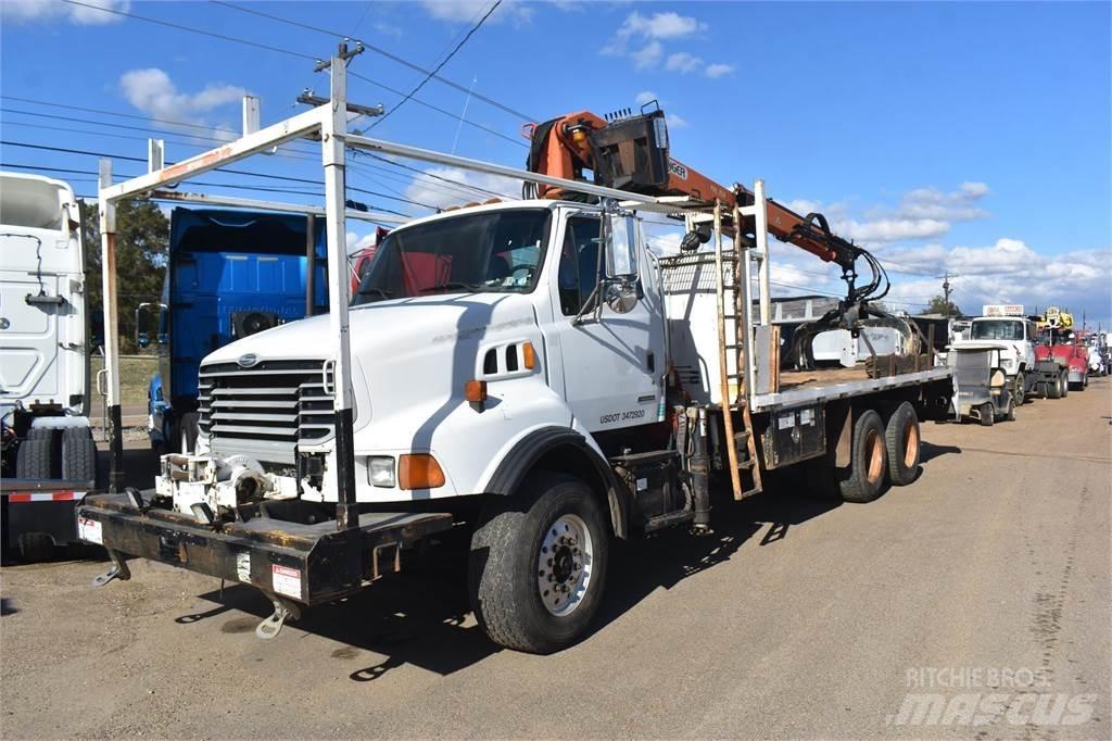 Sterling L8500 Kranbilar