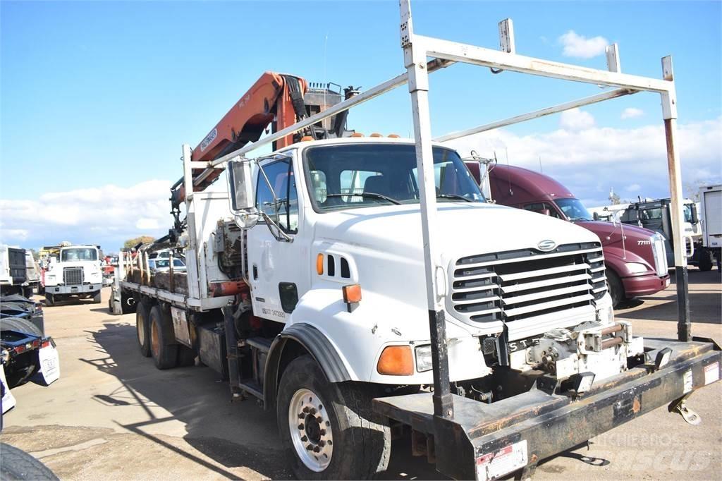 Sterling L8500 Kranbilar
