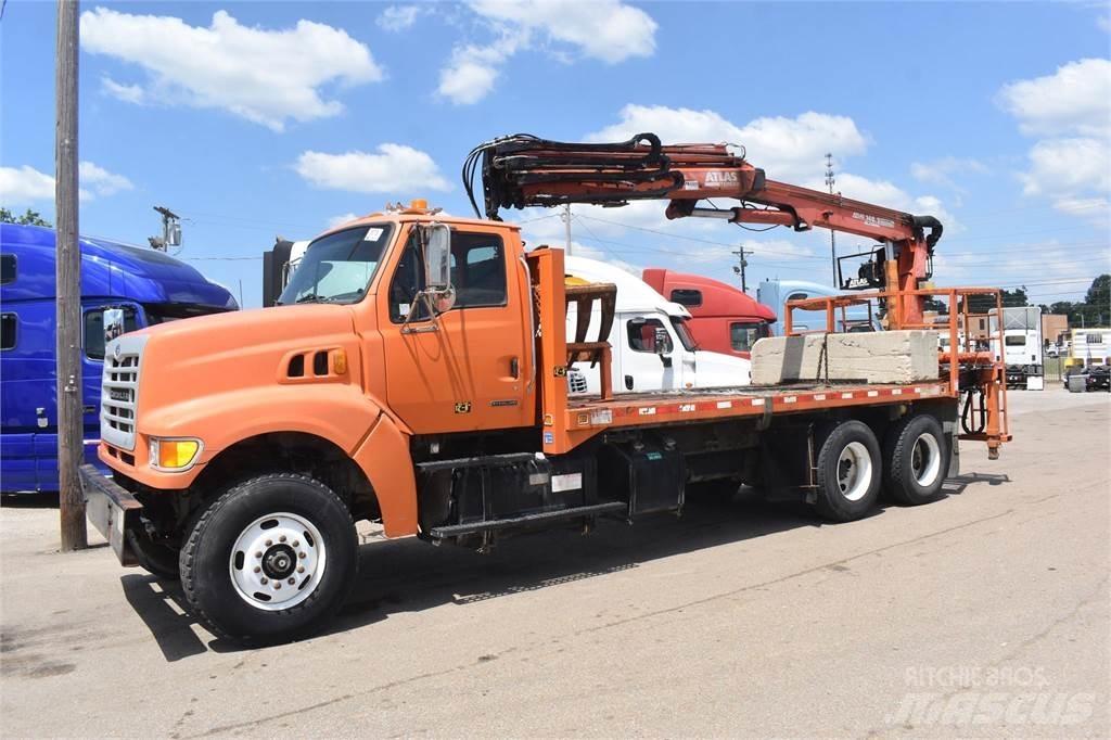 Sterling L9500 Kranbilar
