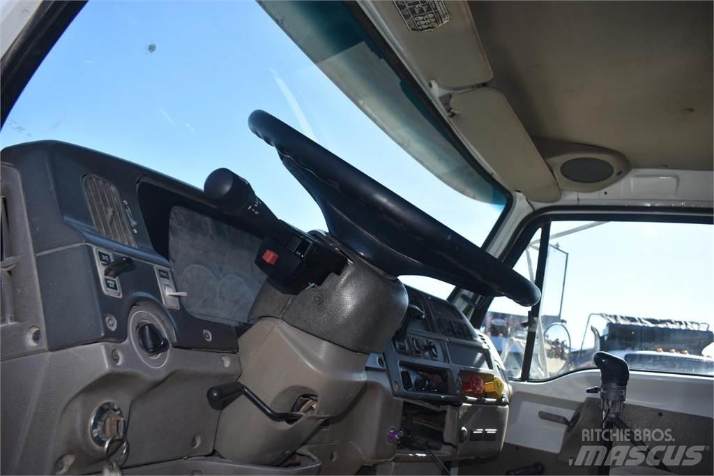 Sterling L9500 Tippbilar