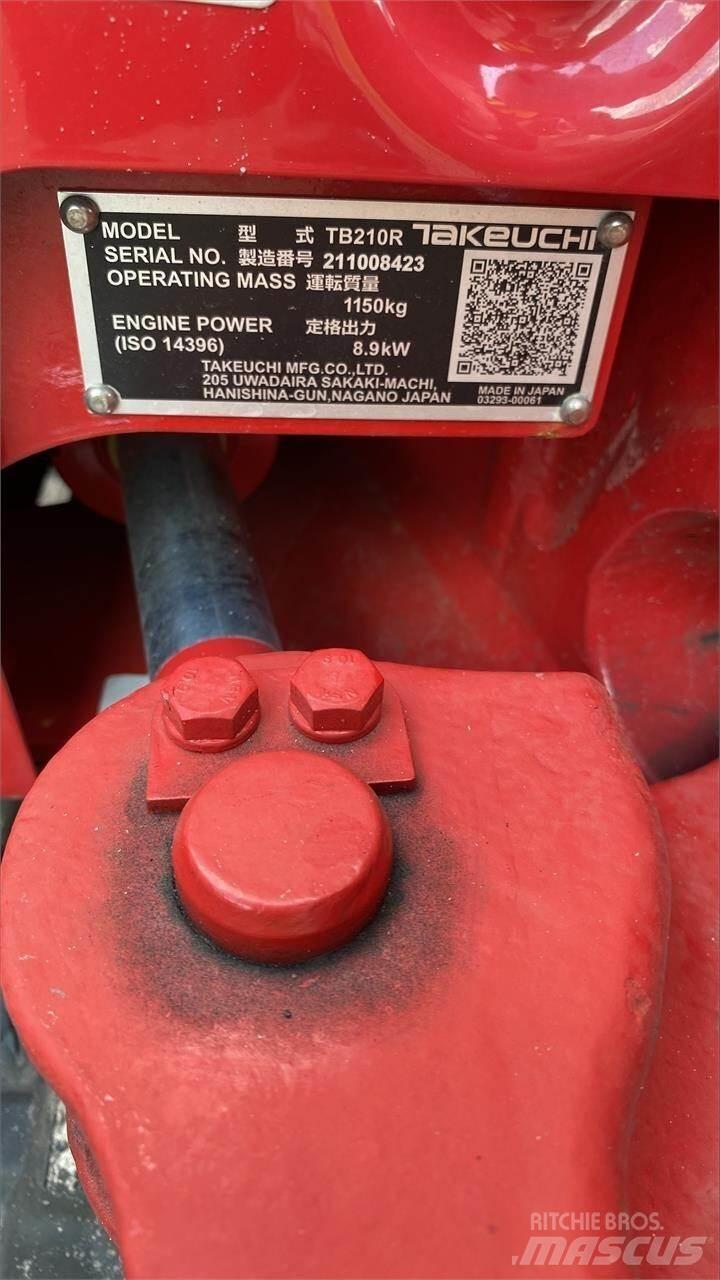 Takeuchi TB210R Minigrävare < 7t