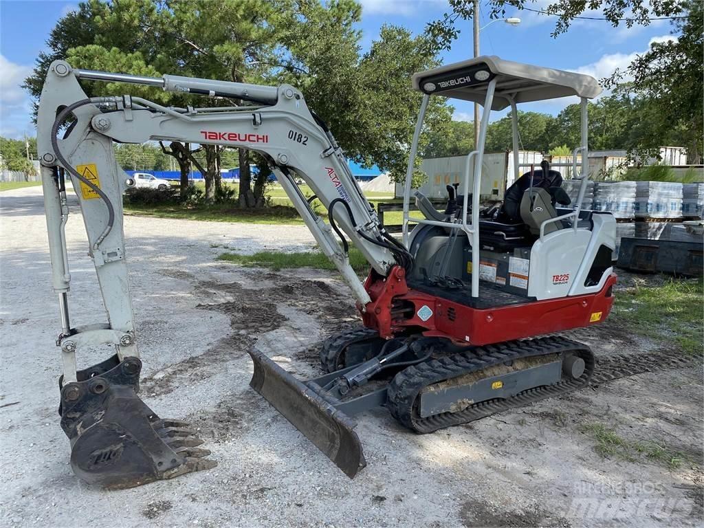 Takeuchi TB225 Minigrävare < 7t