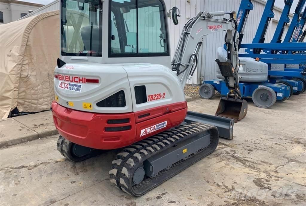 Takeuchi TB235-2 Minigrävare < 7t