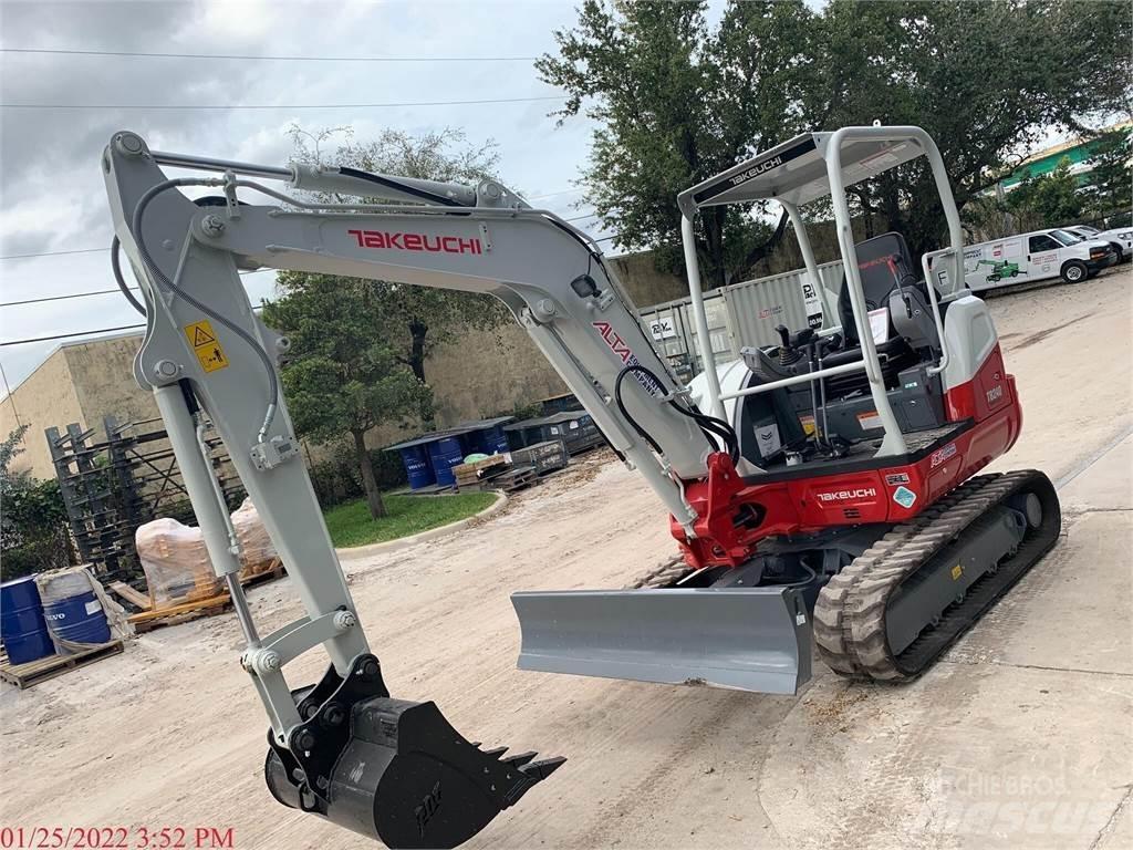 Takeuchi TB240 Minigrävare < 7t