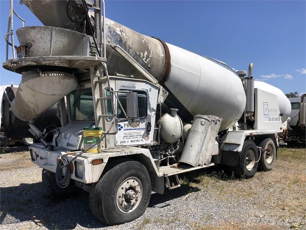 Terex FDB6000 Cementbil