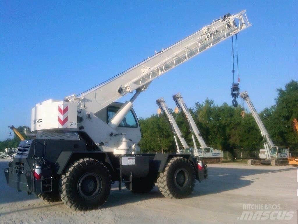 Terex RT230-1 Terrängkranar (Grov terräng)