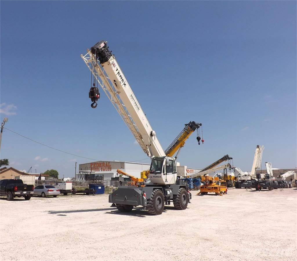 Terex RT230-2 Terrängkranar (Grov terräng)