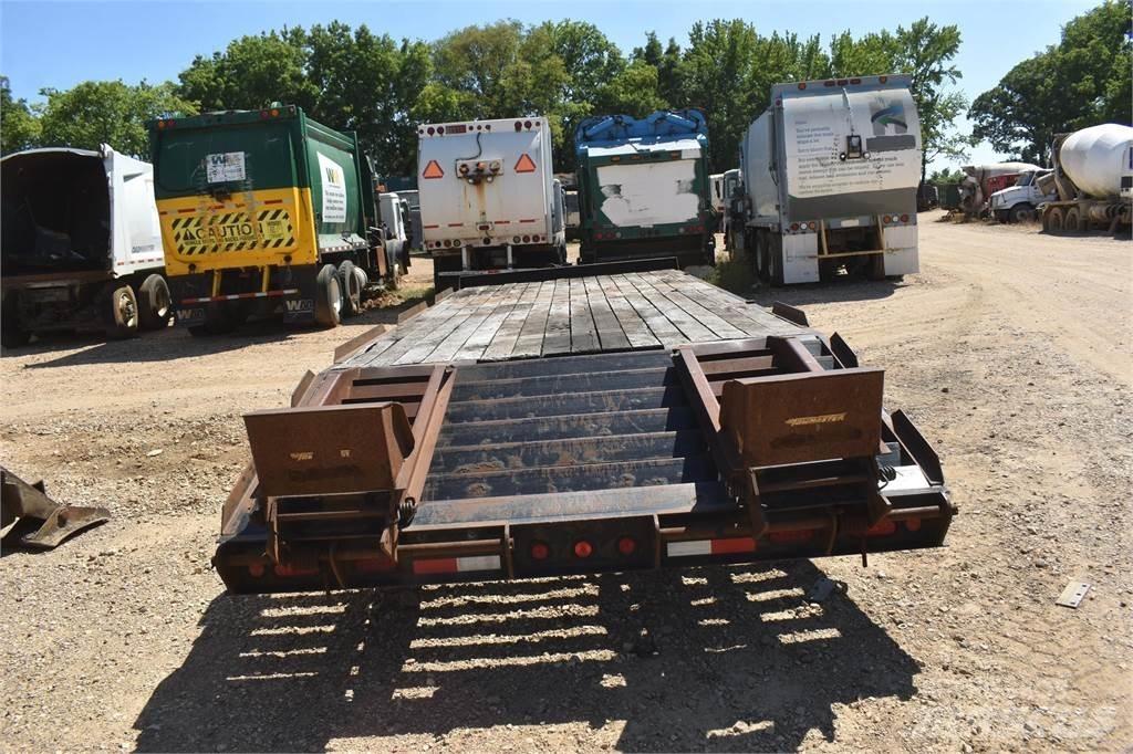 TOWMASTER  Låg lastande semi trailer