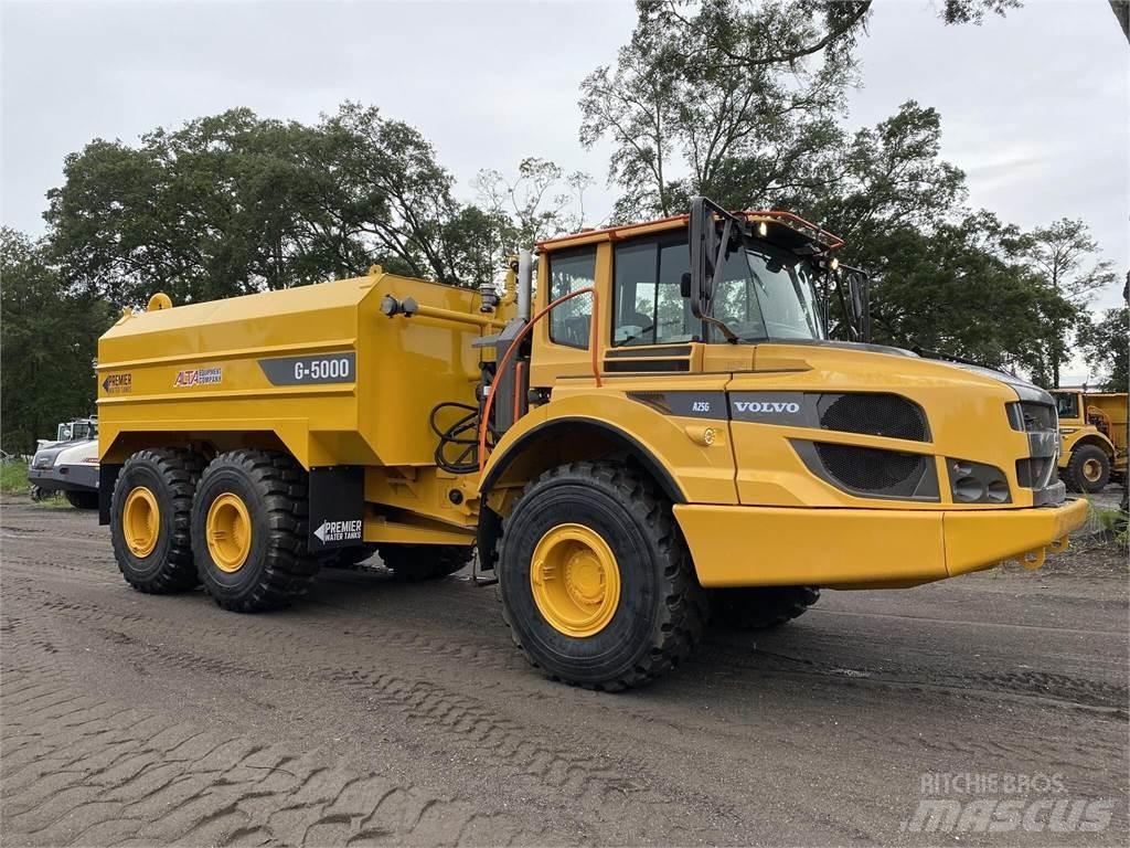 Volvo A25G Vattentankbilar