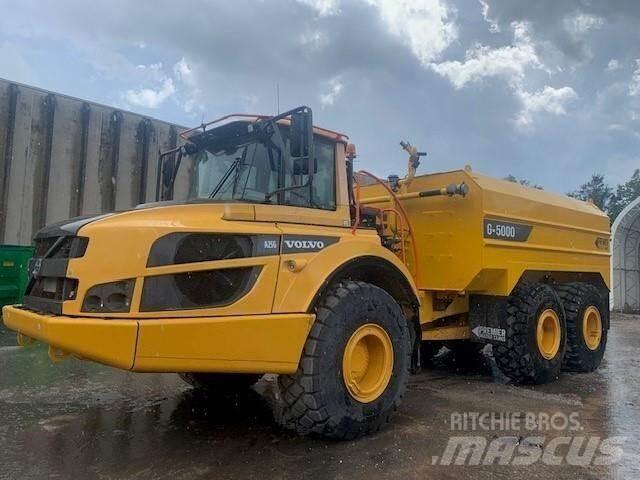 Volvo A25G Vattentankbilar