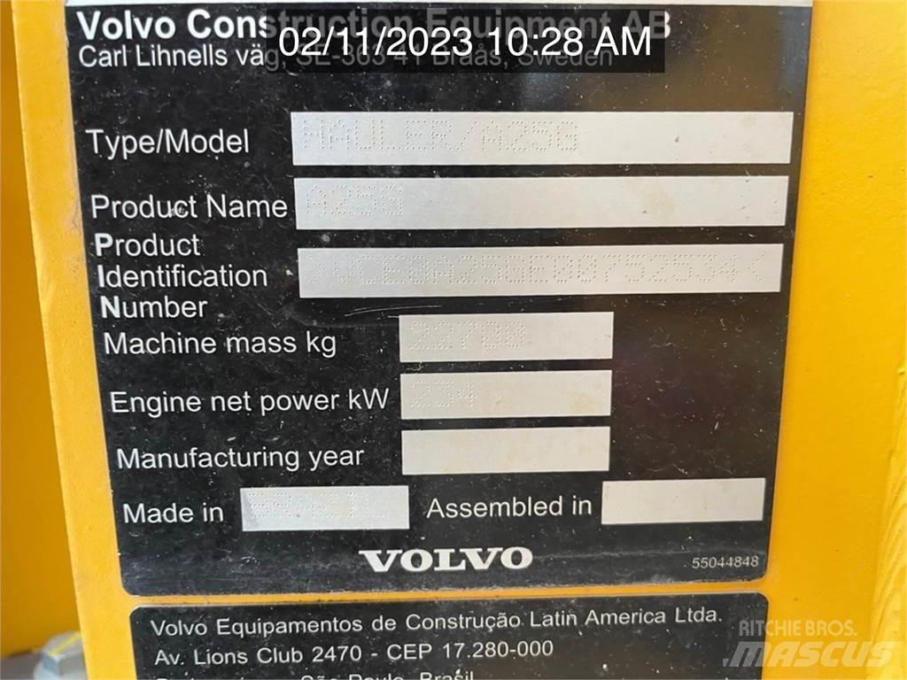 Volvo A25G Midjestyrd dumper