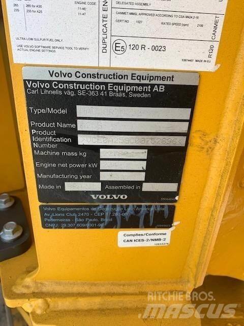 Volvo A25G Midjestyrd dumper