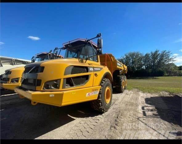 Volvo A25G Midjestyrd dumper