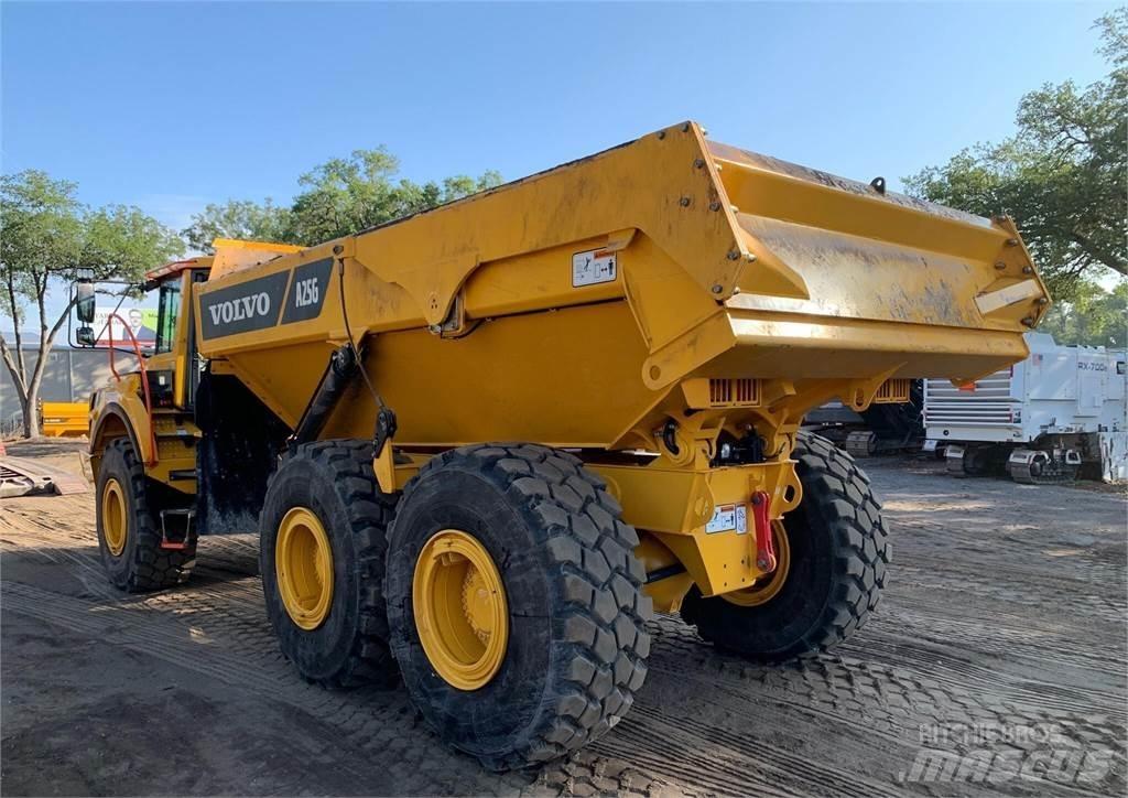 Volvo A25G Midjestyrd dumper