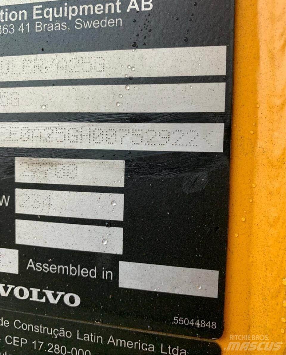 Volvo A25G Midjestyrd dumper