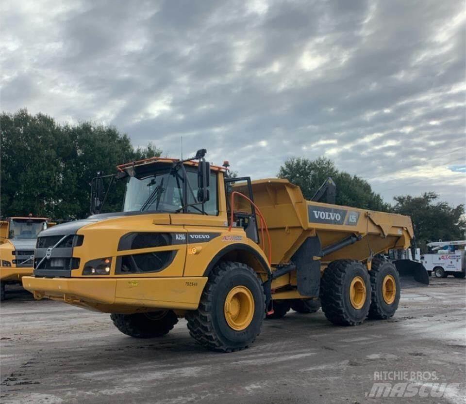 Volvo A25G Midjestyrd dumper