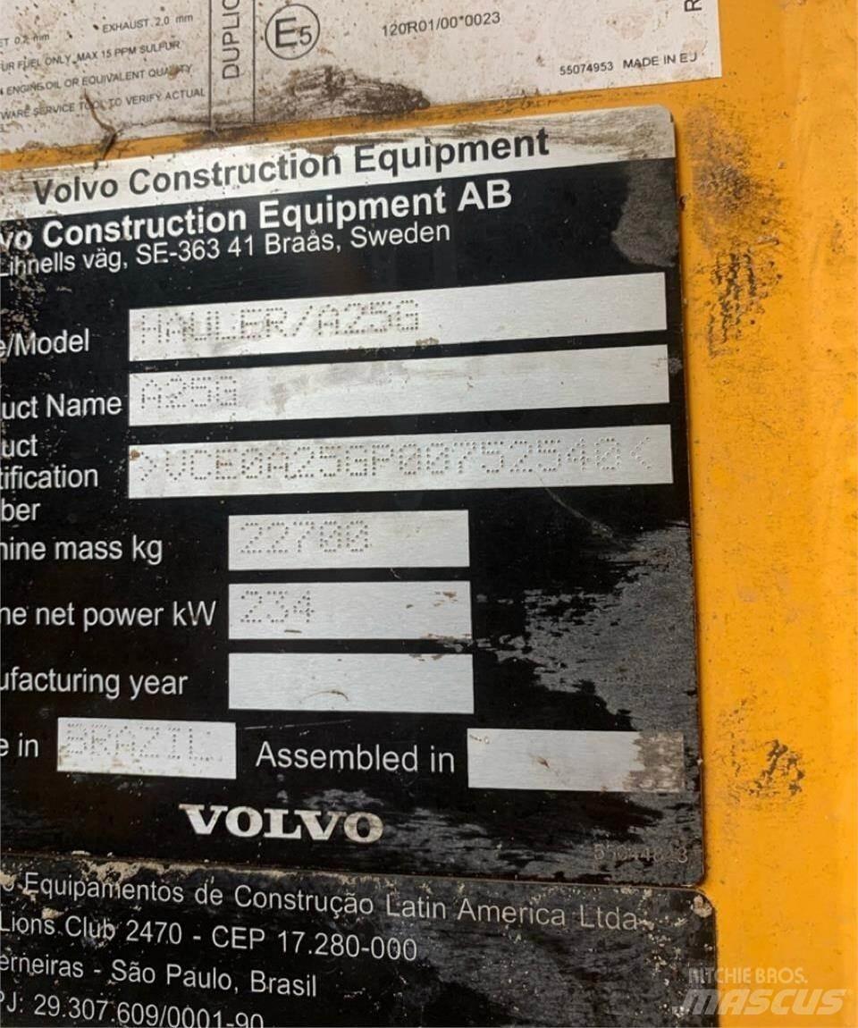 Volvo A25G Midjestyrd dumper