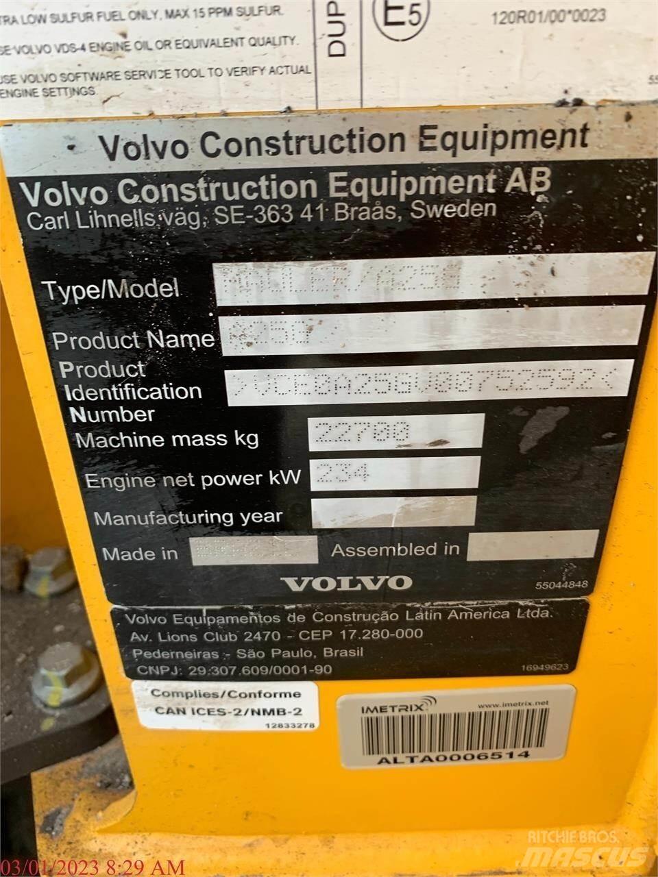 Volvo A25G Midjestyrd dumper