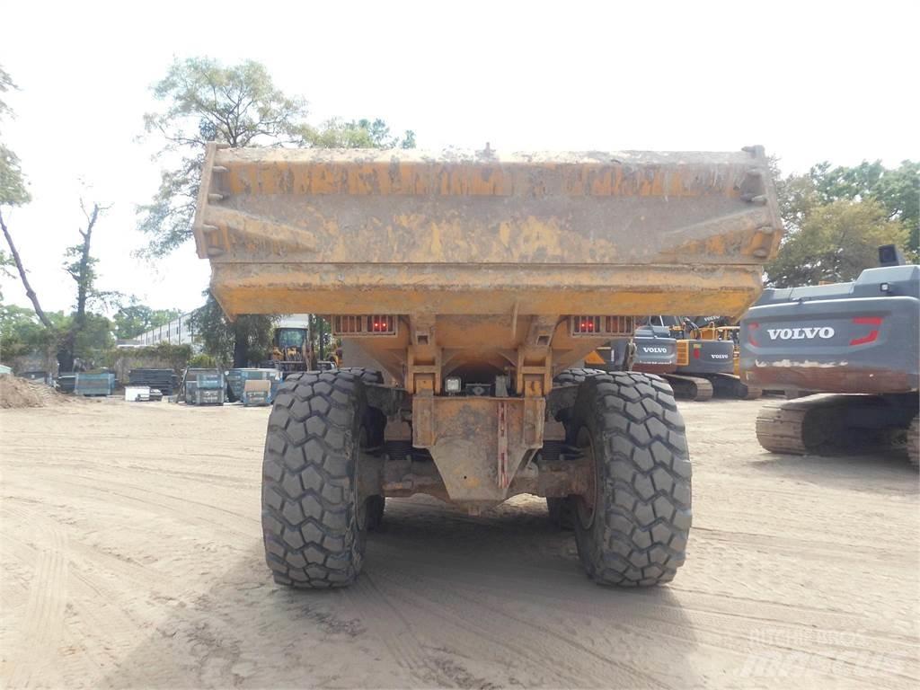 Volvo A30G Midjestyrd dumper