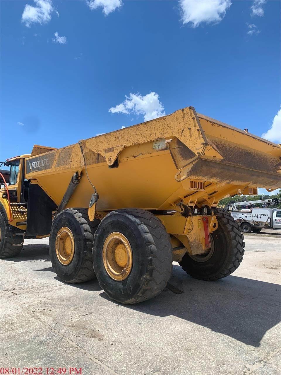 Volvo A30G Midjestyrd dumper