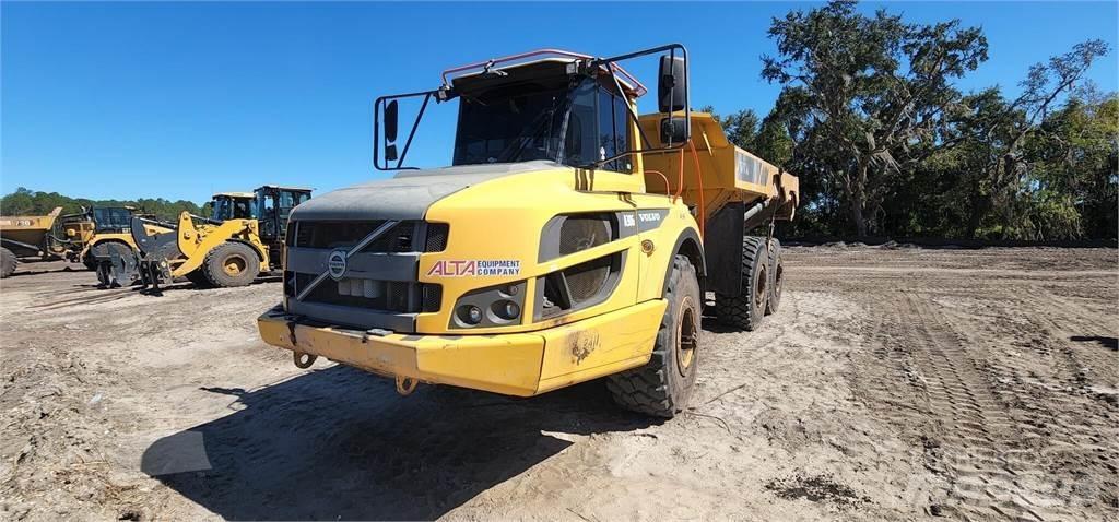 Volvo A30G Midjestyrd dumper