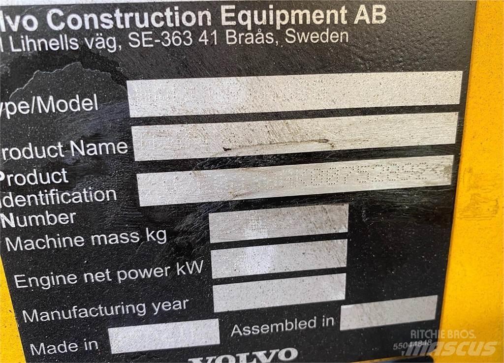 Volvo A30G Midjestyrd dumper