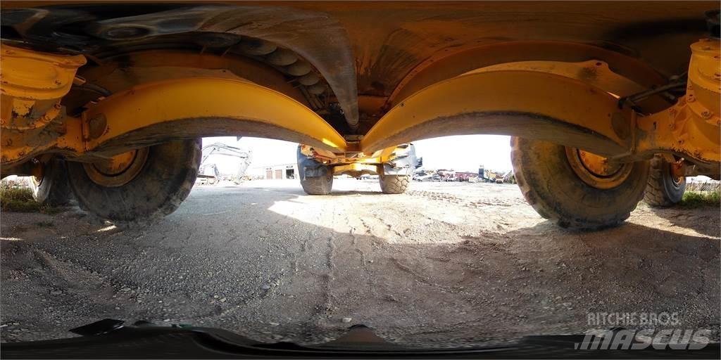 Volvo A40G Midjestyrd dumper