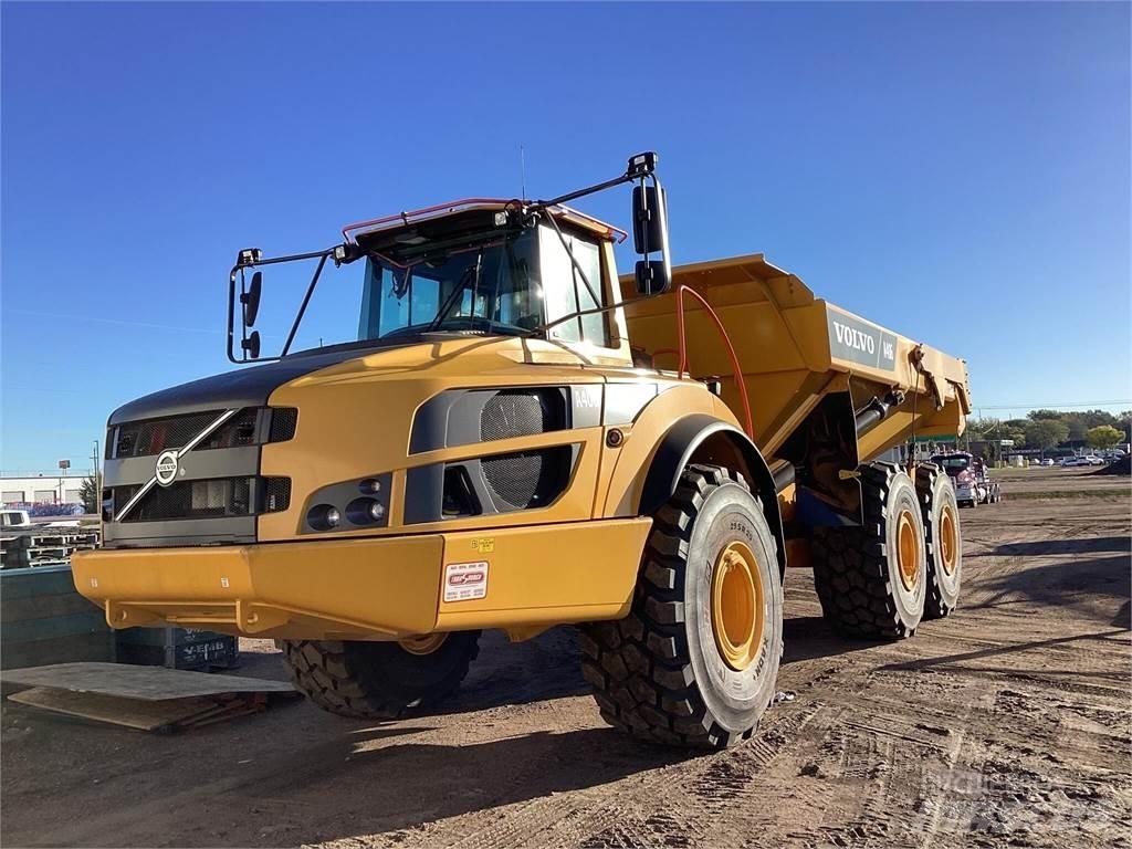 Volvo A40G Midjestyrd dumper