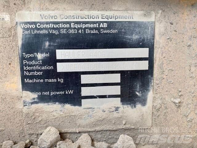 Volvo A40G Midjestyrd dumper