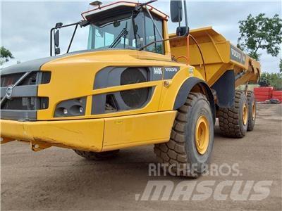 Volvo A40G Midjestyrd dumper