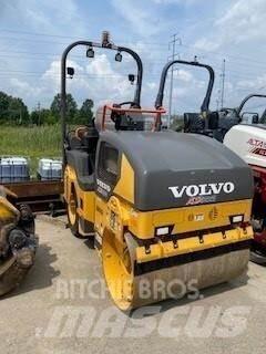 Volvo CR30B Kombivältar