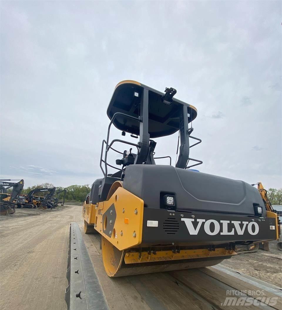 Volvo DD110C Tvåvalsvältar
