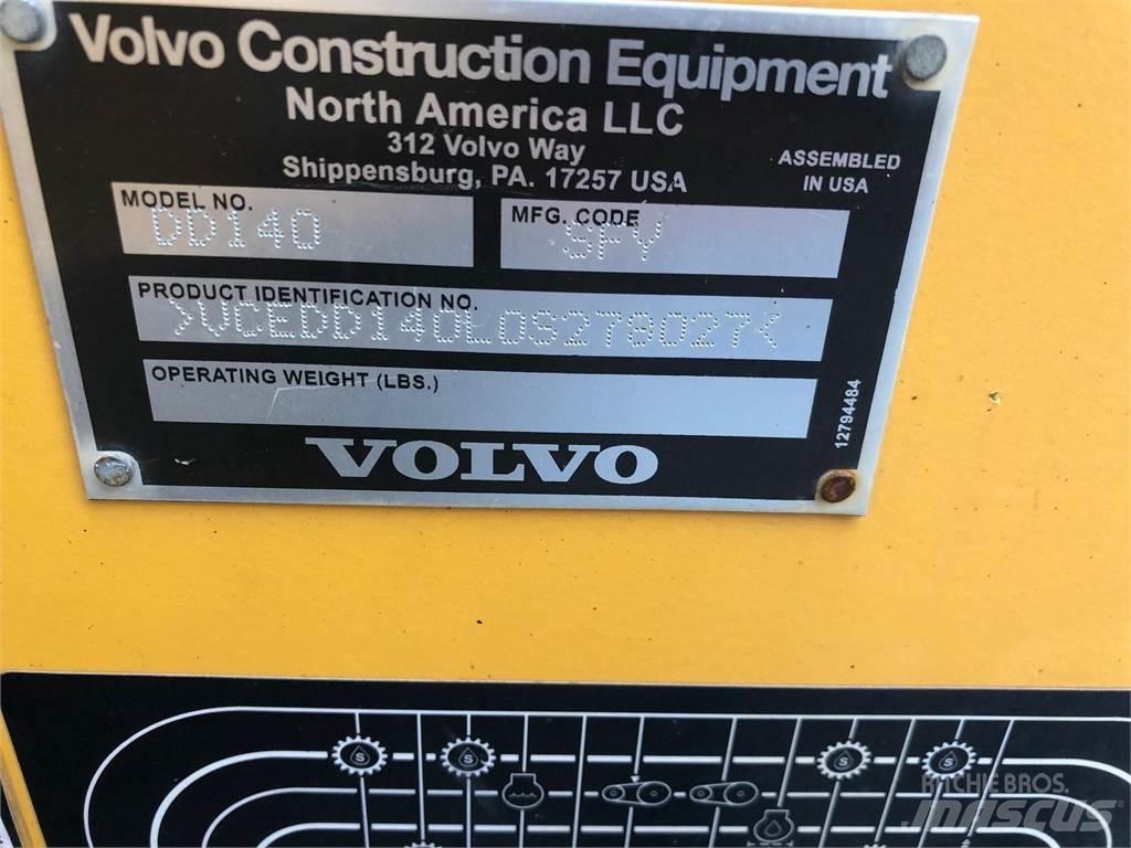 Volvo DD140 Tvåvalsvältar