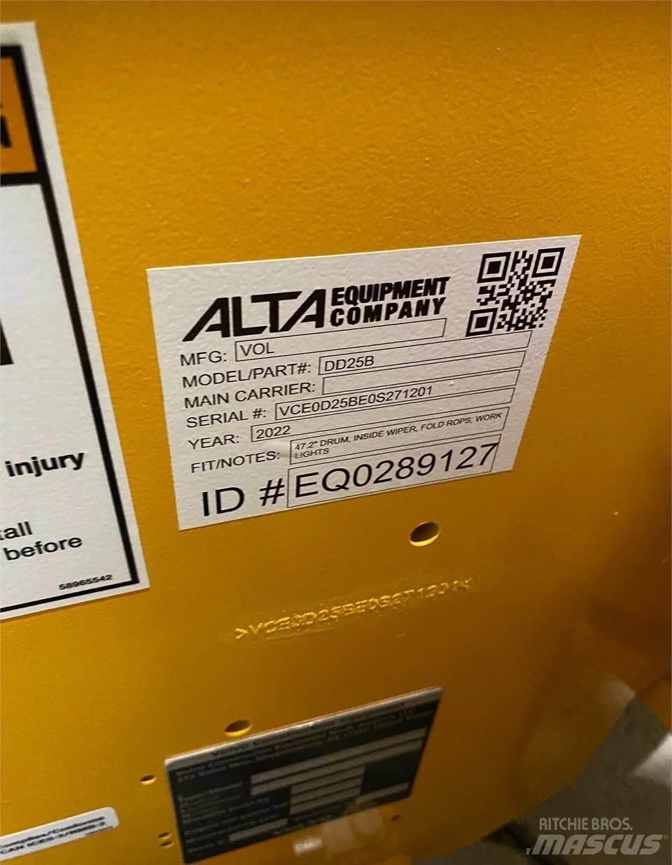 Volvo DD25B Tvåvalsvältar